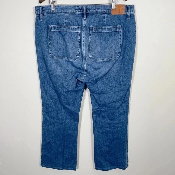 J.Crew Demi- Bootcut With Patch Pockets Jean  In Medium Bay Wash - Picture 15 of 15